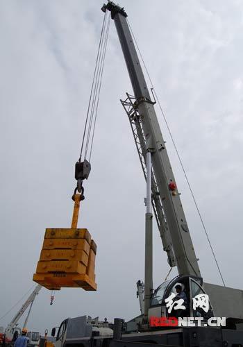 中聯履帶起重機出口美國 "湖南制造"進軍北美市場